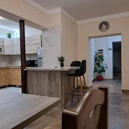 Golya-to Vendeghaz 2