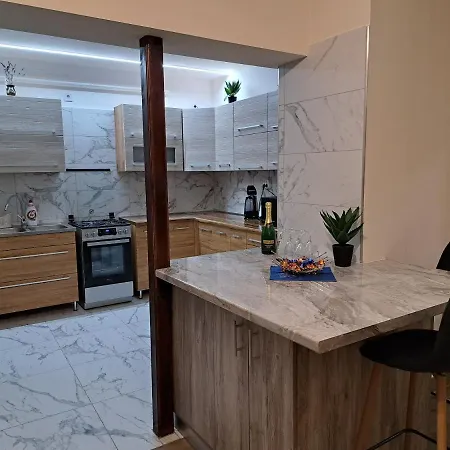 Golya-to Vendeghaz 2